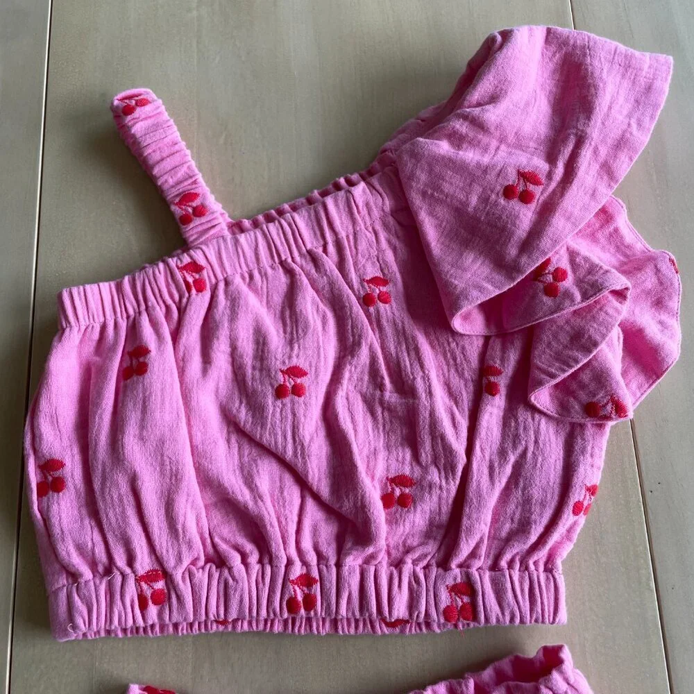Finding Foxtale Girl's Pink Cherry 100% Cotton Muslin‎ Ruffle Outfit - Size 2